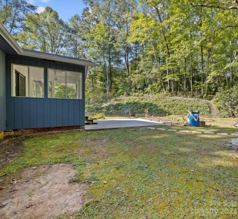 3048 Pine Cove Road Old Fort NC 28762