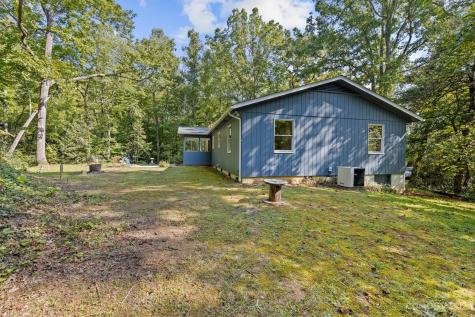 3048 Pine Cove Road Old Fort NC 28762