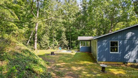 3048 Pine Cove Road Old Fort NC 28762