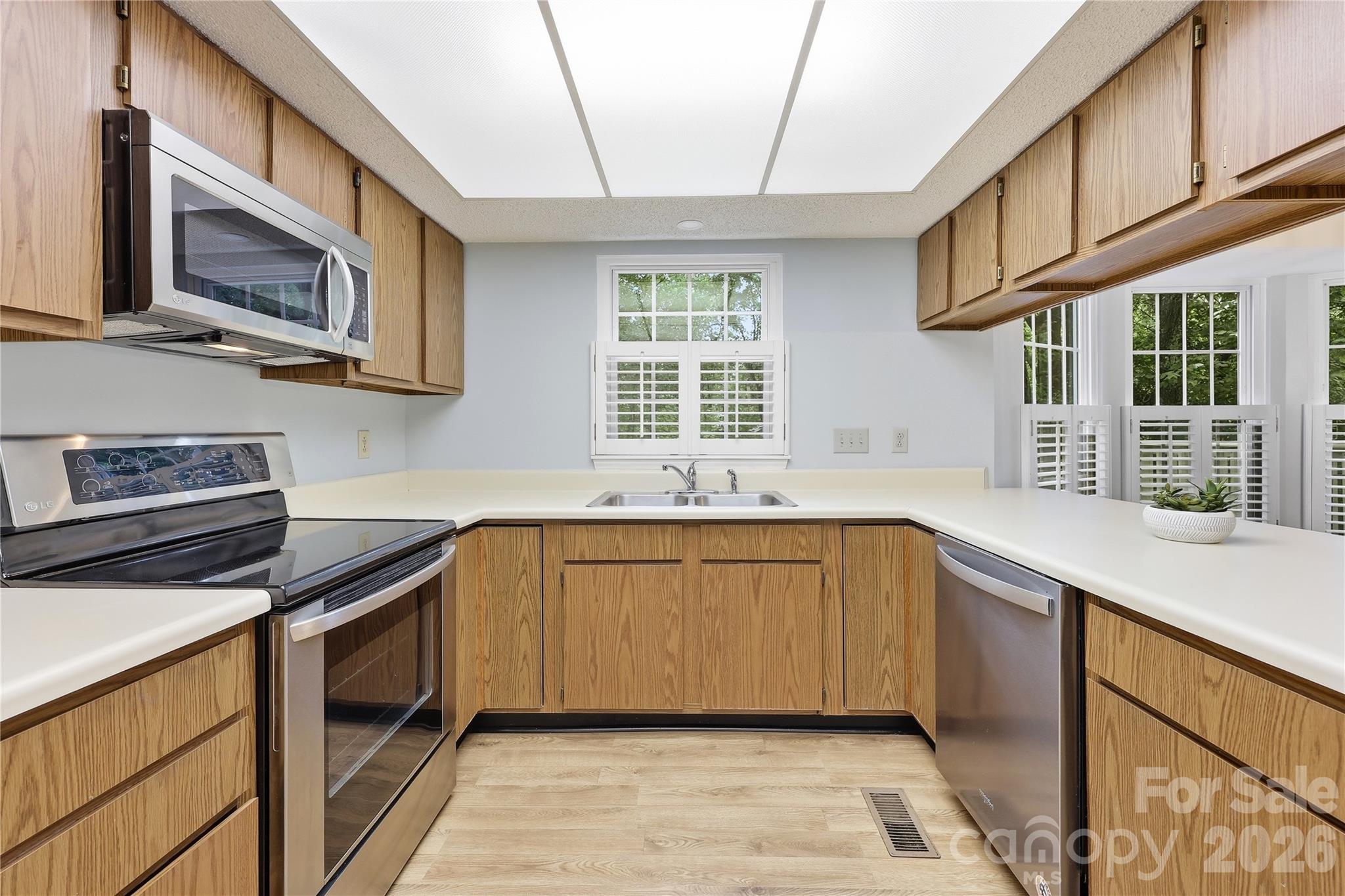 10716 Derry Drive Charlotte NC 28262