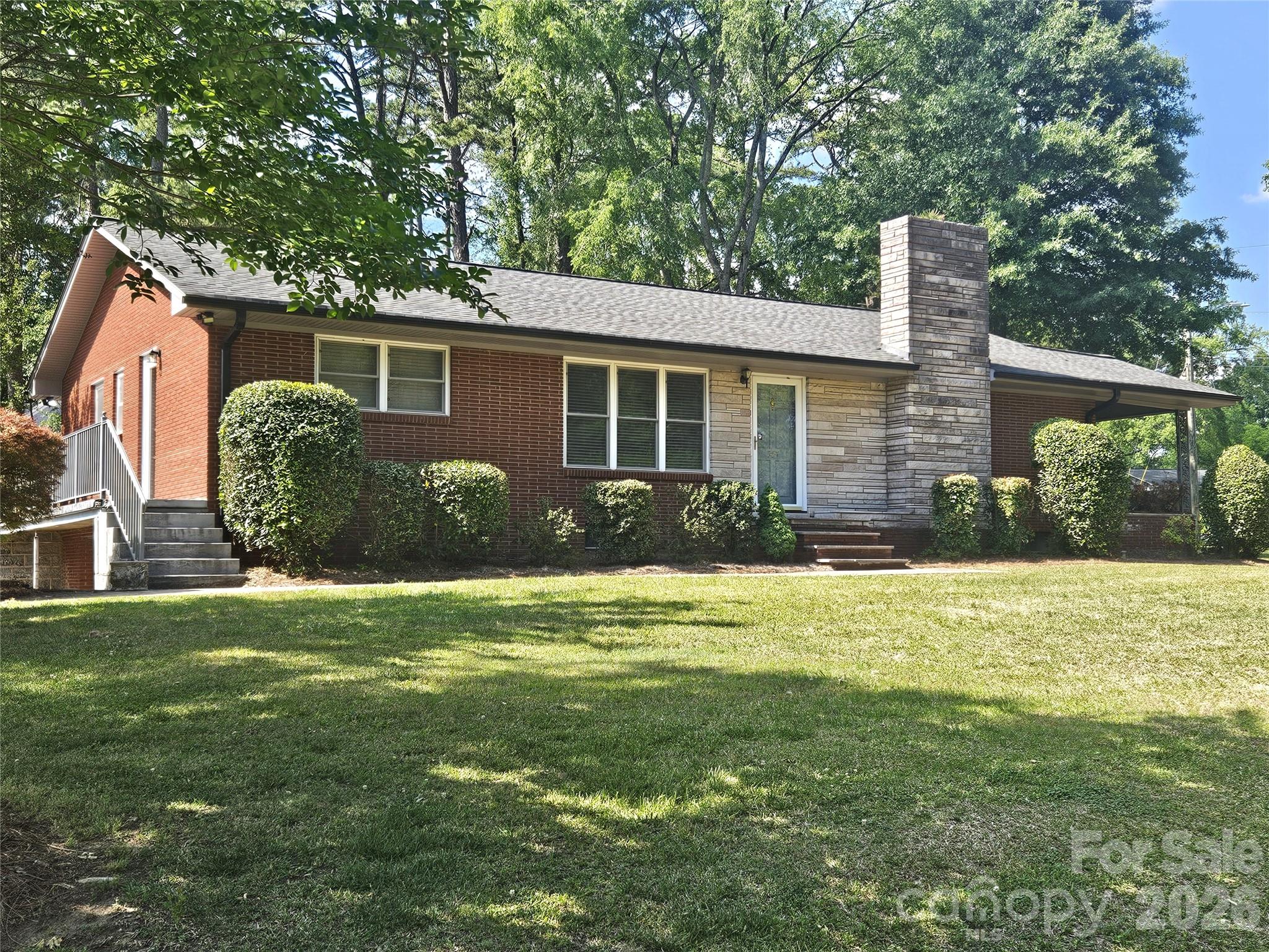 557 Goldmoor Drive NE Concord NC 28025
