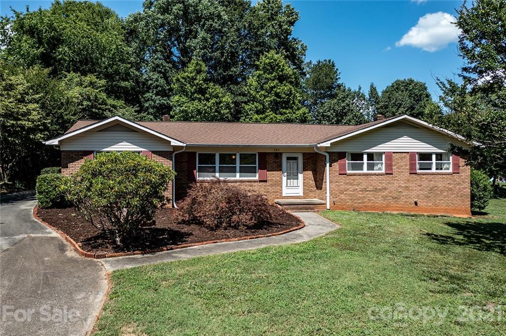 302 Maplewood Drive Morganton NC 28655