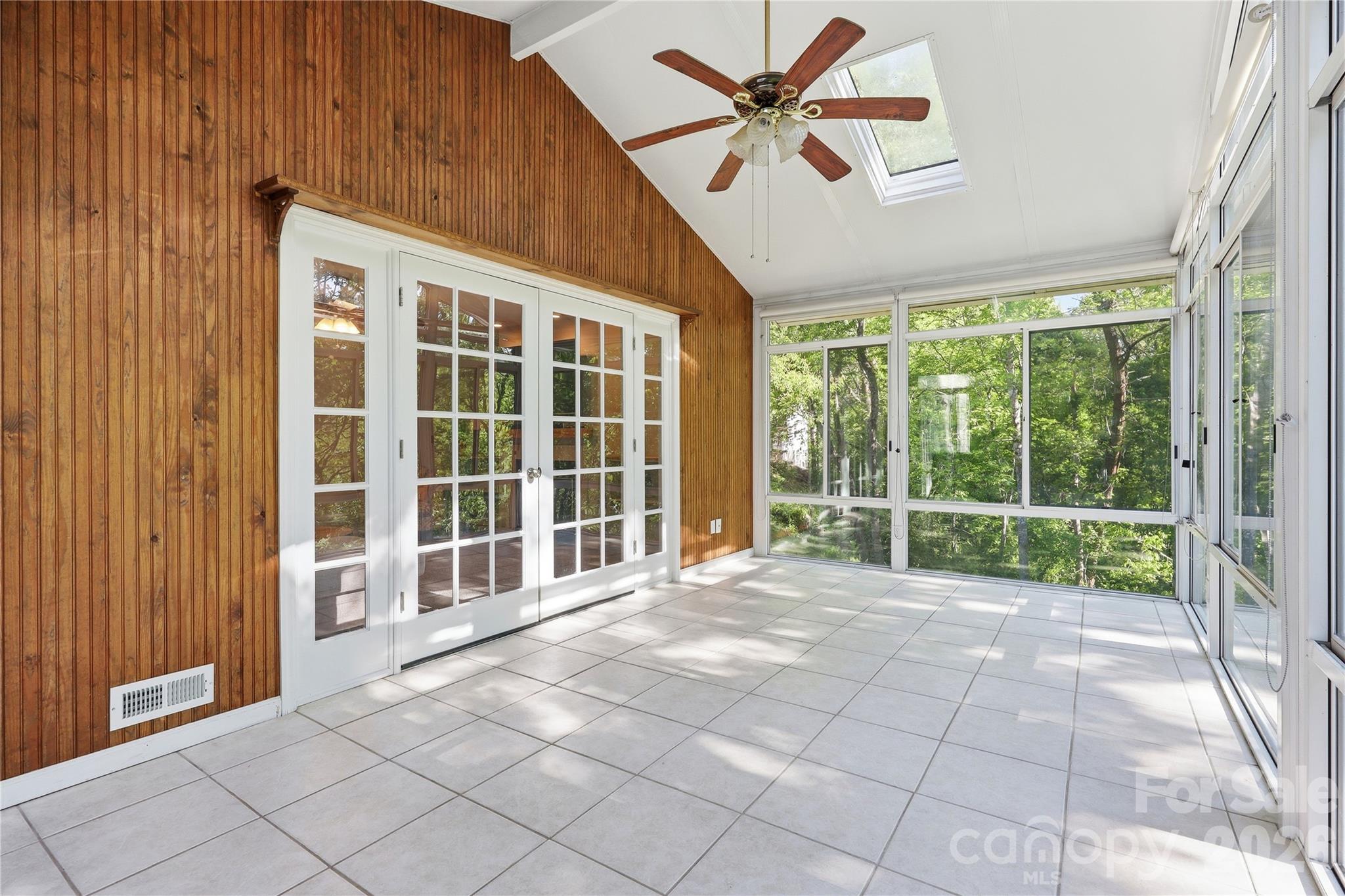 275 Ferguson Drive Asheville NC 28806