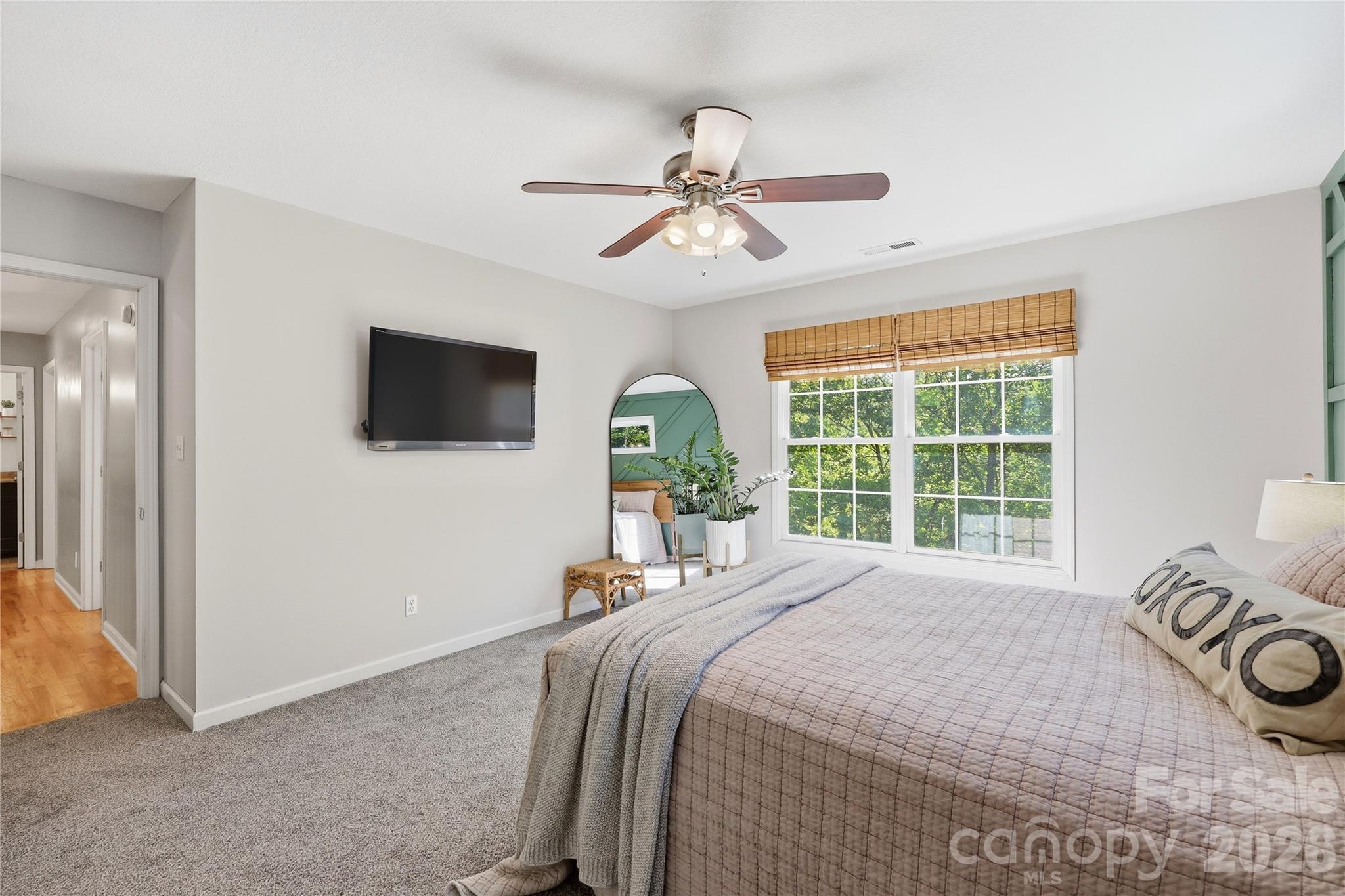 275 Ferguson Drive Asheville NC 28806