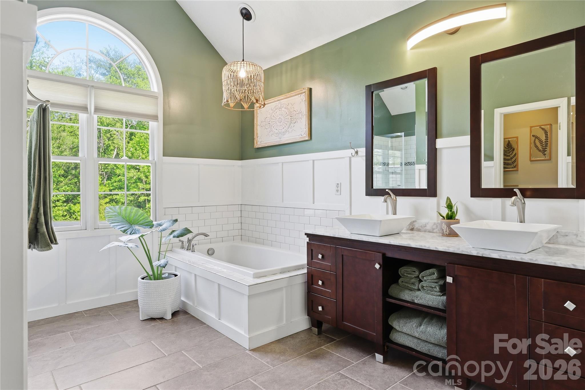 275 Ferguson Drive Asheville NC 28806