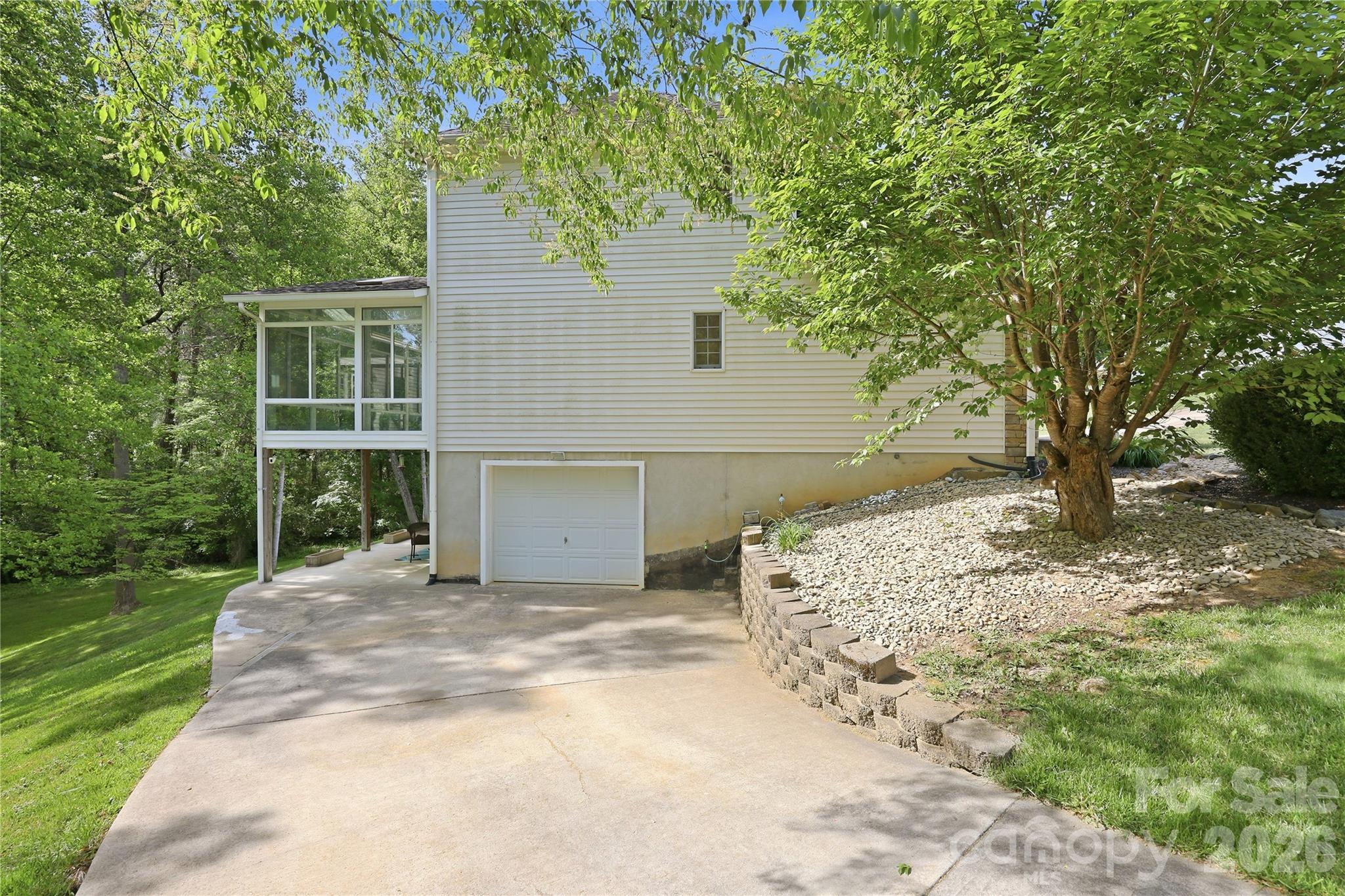 275 Ferguson Drive Asheville NC 28806