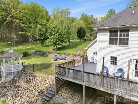 275 Ferguson Drive Asheville NC 28806