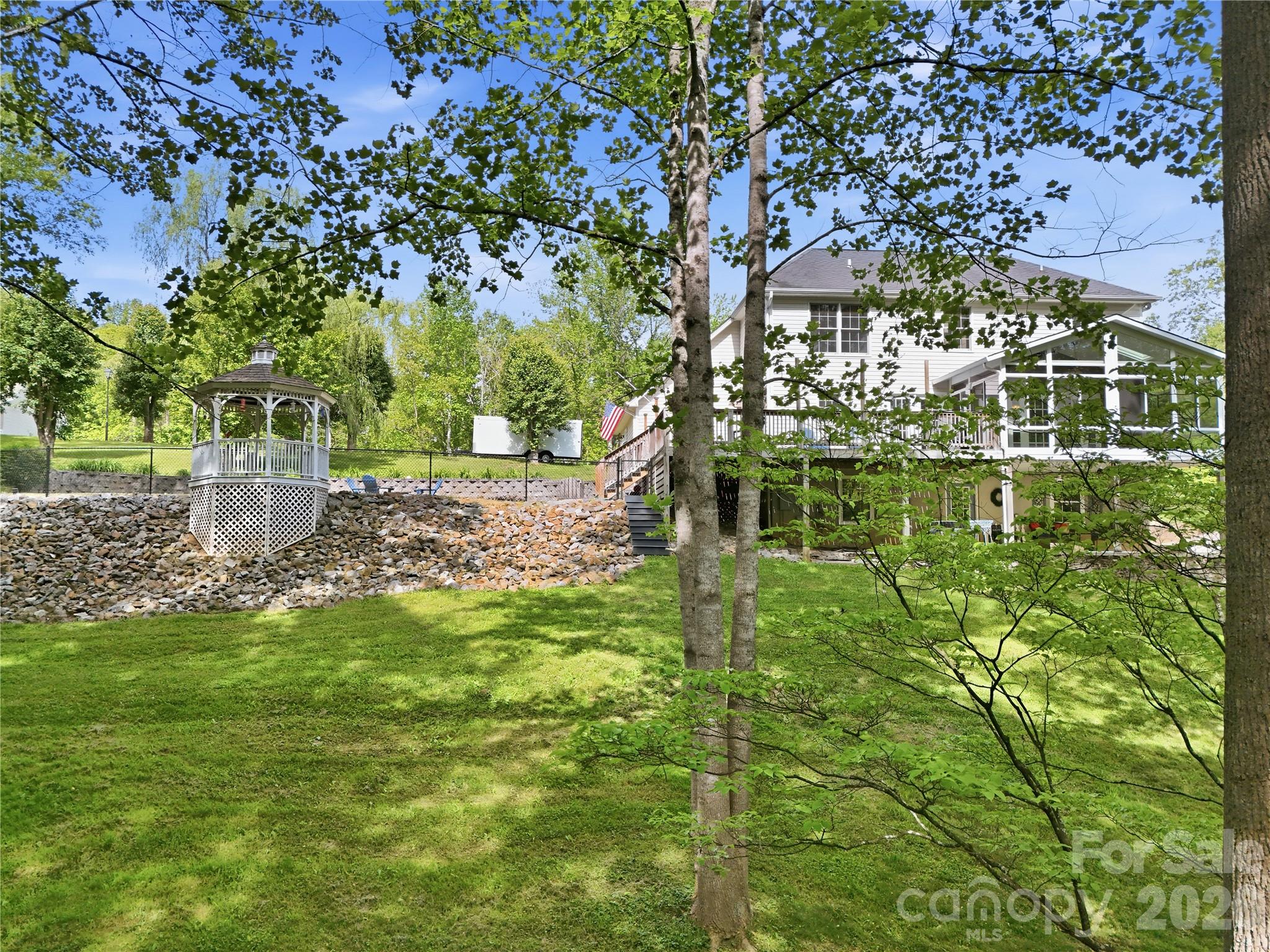 275 Ferguson Drive Asheville NC 28806