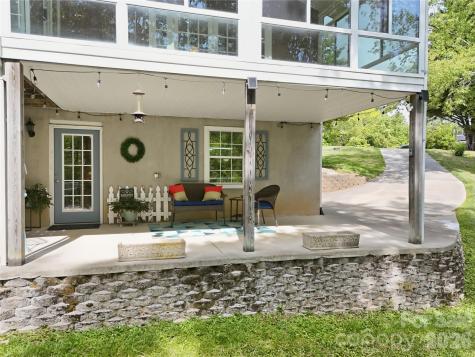 275 Ferguson Drive Asheville NC 28806