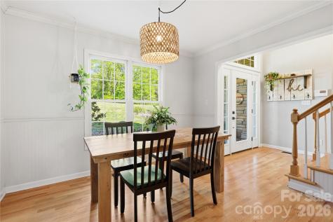 275 Ferguson Drive Asheville NC 28806