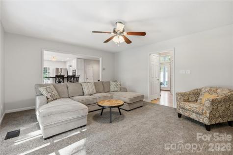 275 Ferguson Drive Asheville NC 28806