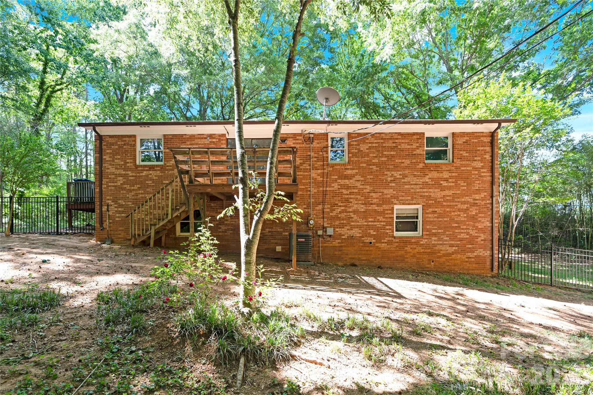 7065 Fieldcrest Lane Denver NC 28037