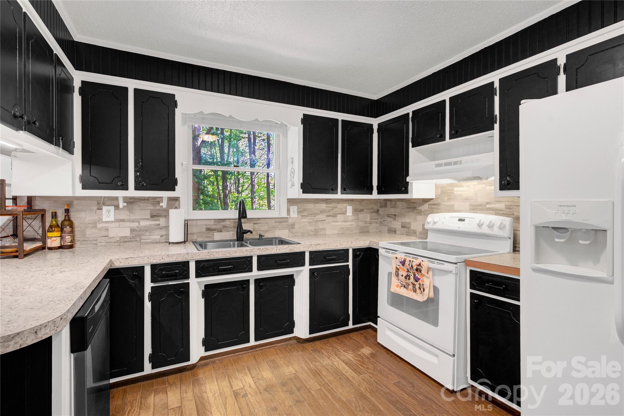7065 Fieldcrest Lane Denver NC 28037