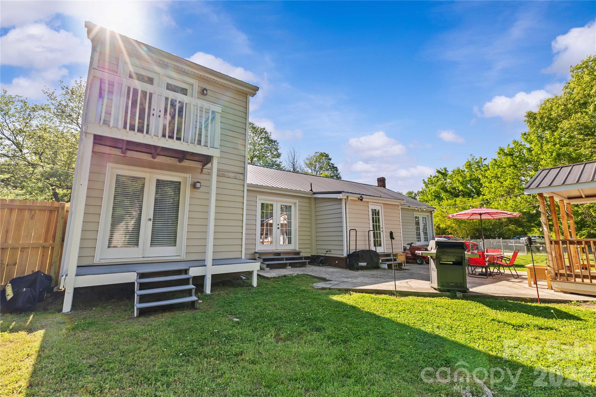 2341 Dixon Road Belmont NC 28012