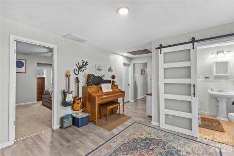 2341 Dixon Road Belmont NC 28012