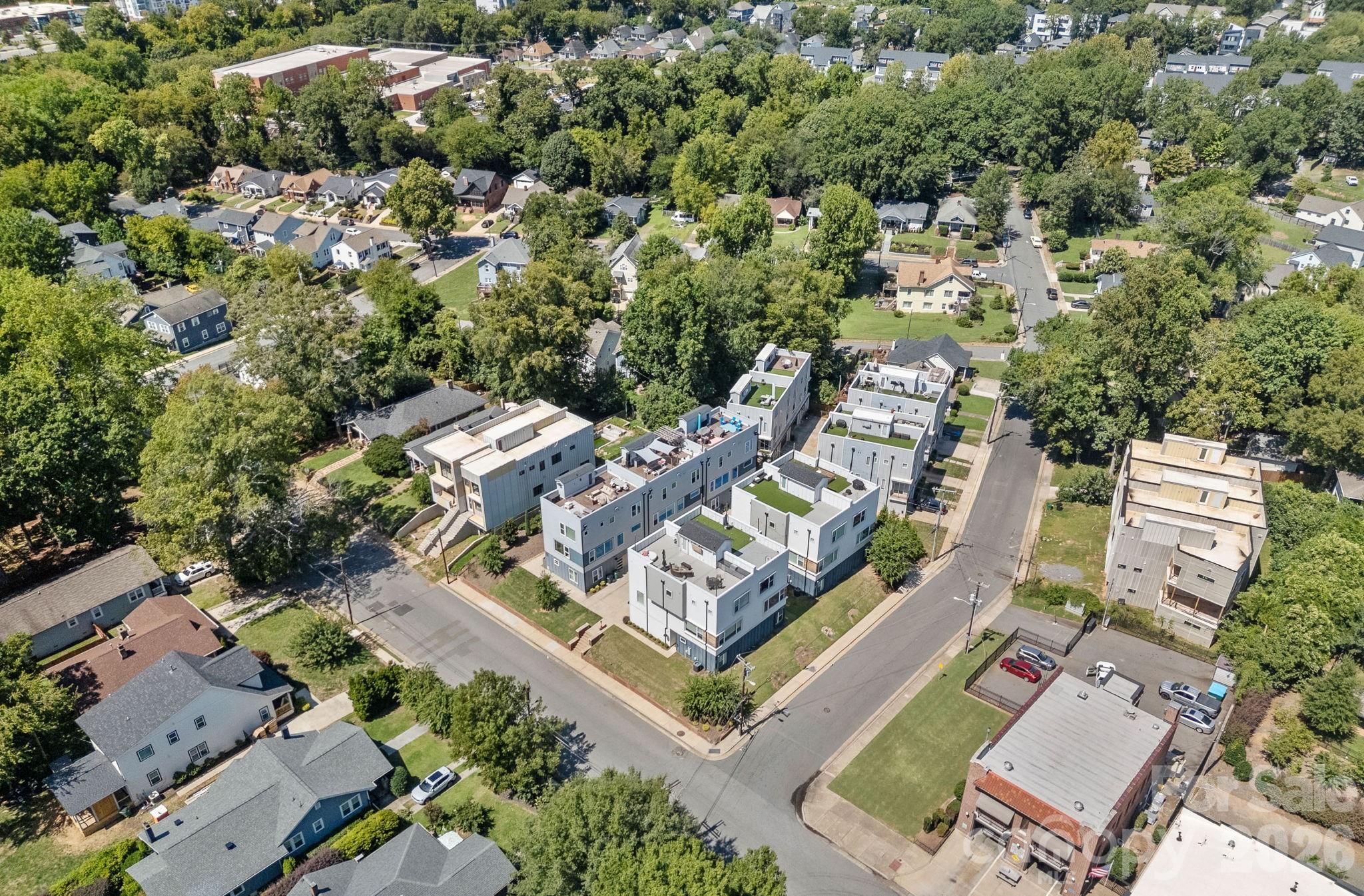 306 Wesley Heights Way Charlotte NC 28208