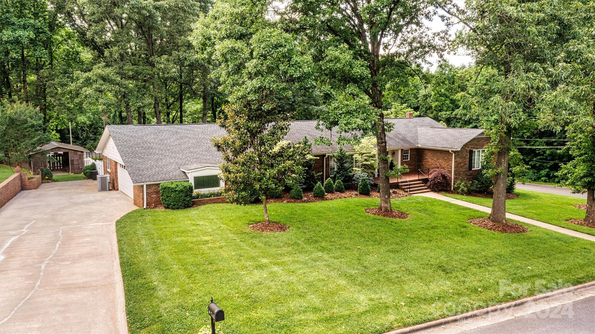745 Ferndale Drive Statesville NC 28677