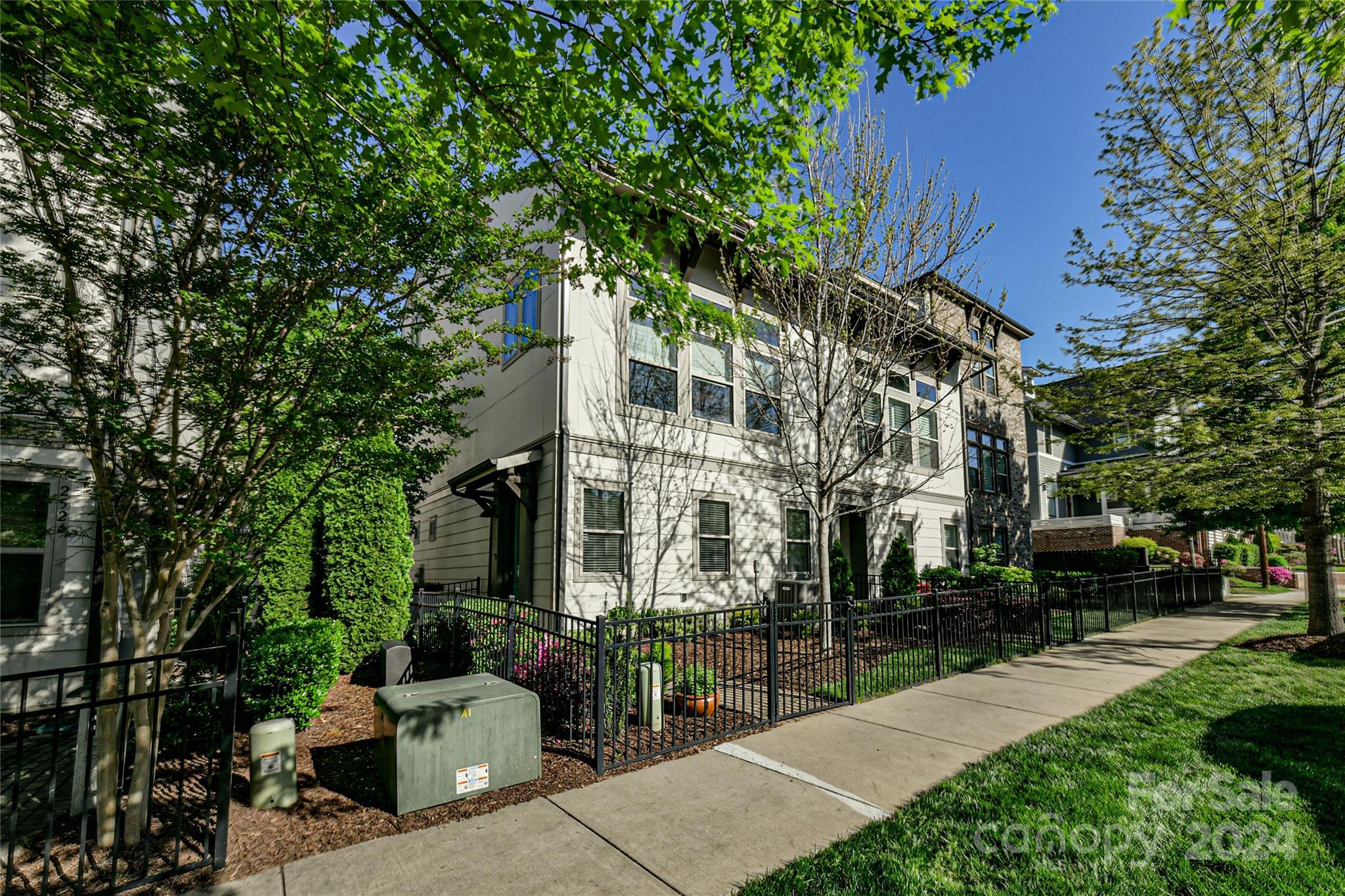 2518 Marshall Place Charlotte NC 28203