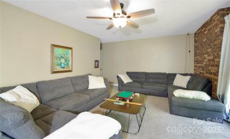 100 Ballantree Drive Asheville NC 28803