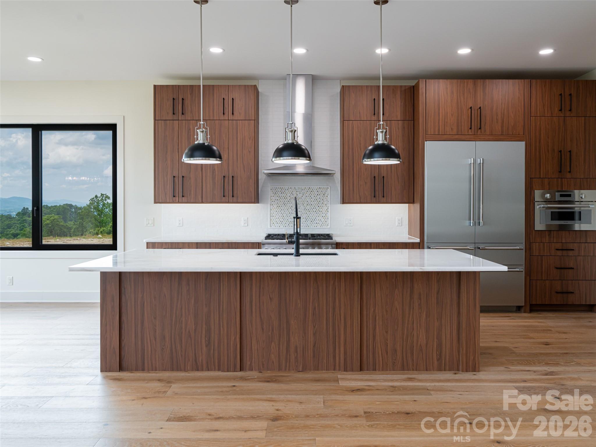 24 S Watchman Drive Hendersonville NC 28791