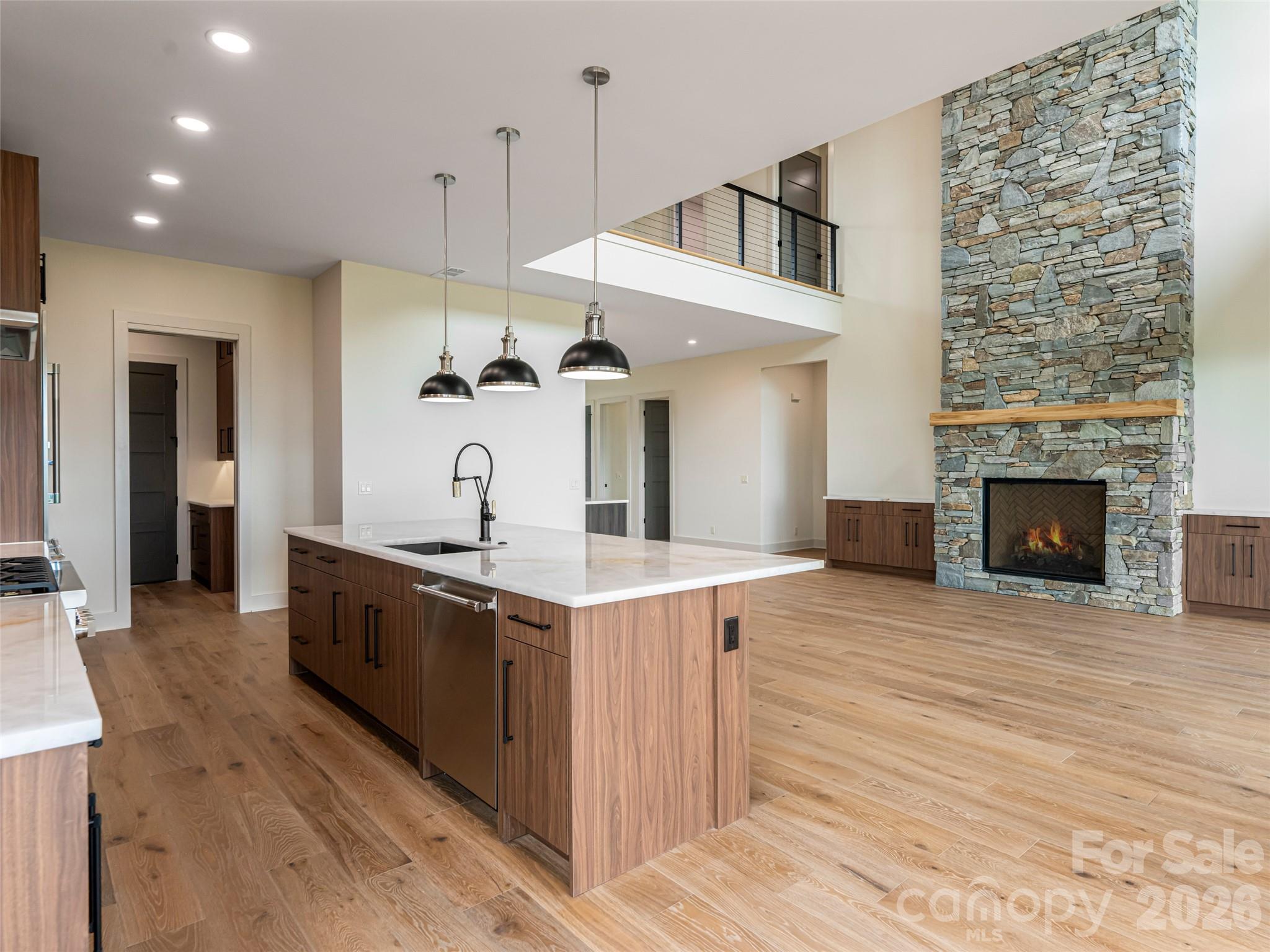 24 S Watchman Drive Hendersonville NC 28791