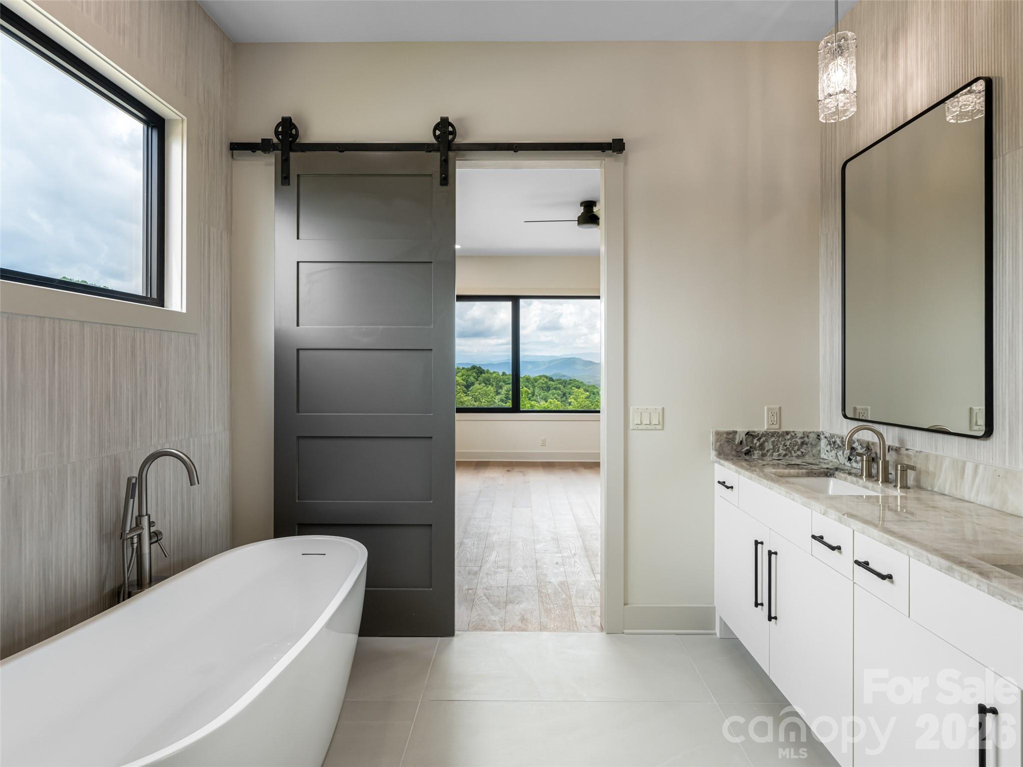 24 S Watchman Drive Hendersonville NC 28791