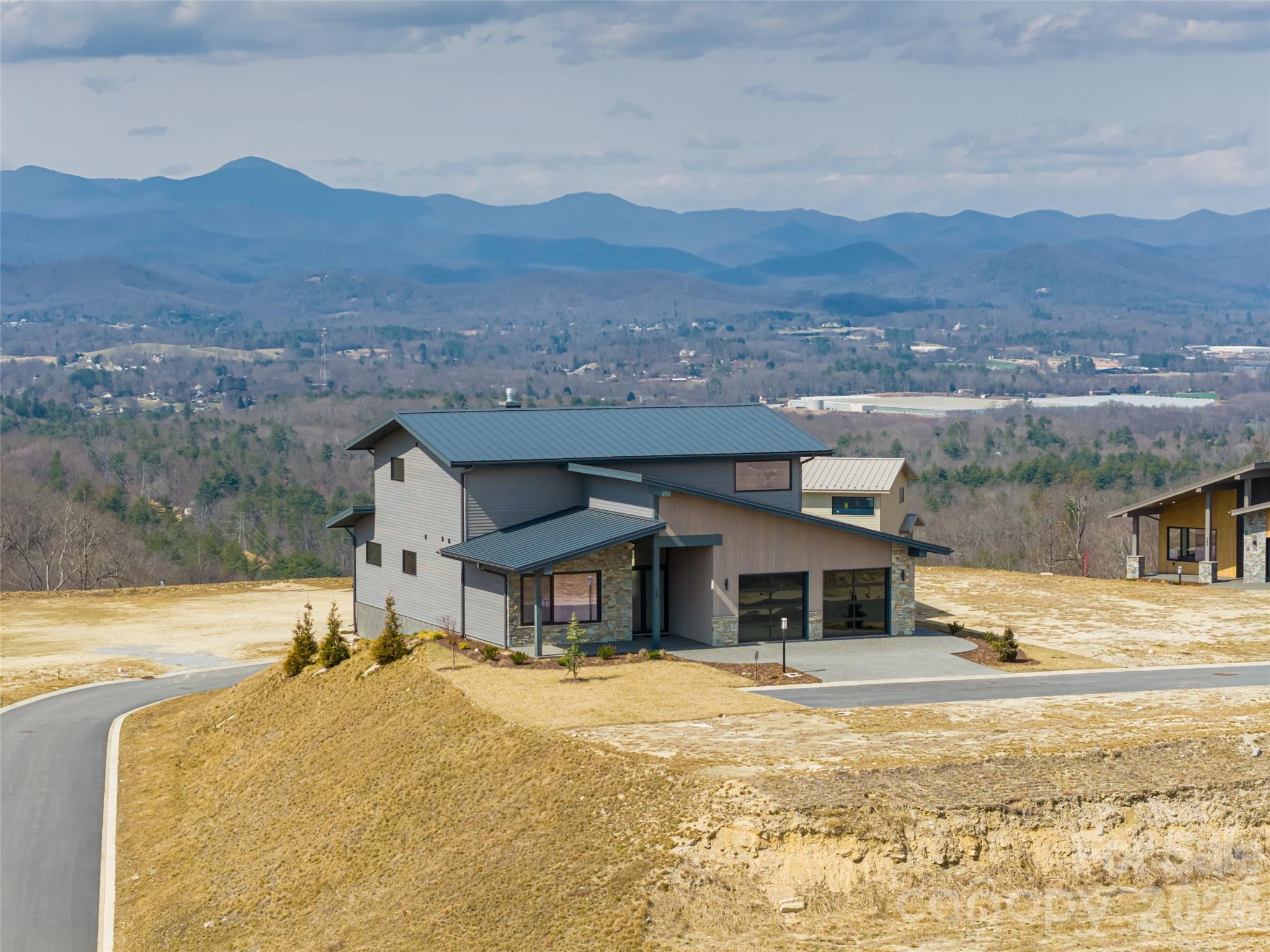 24 S Watchman Drive Hendersonville NC 28791