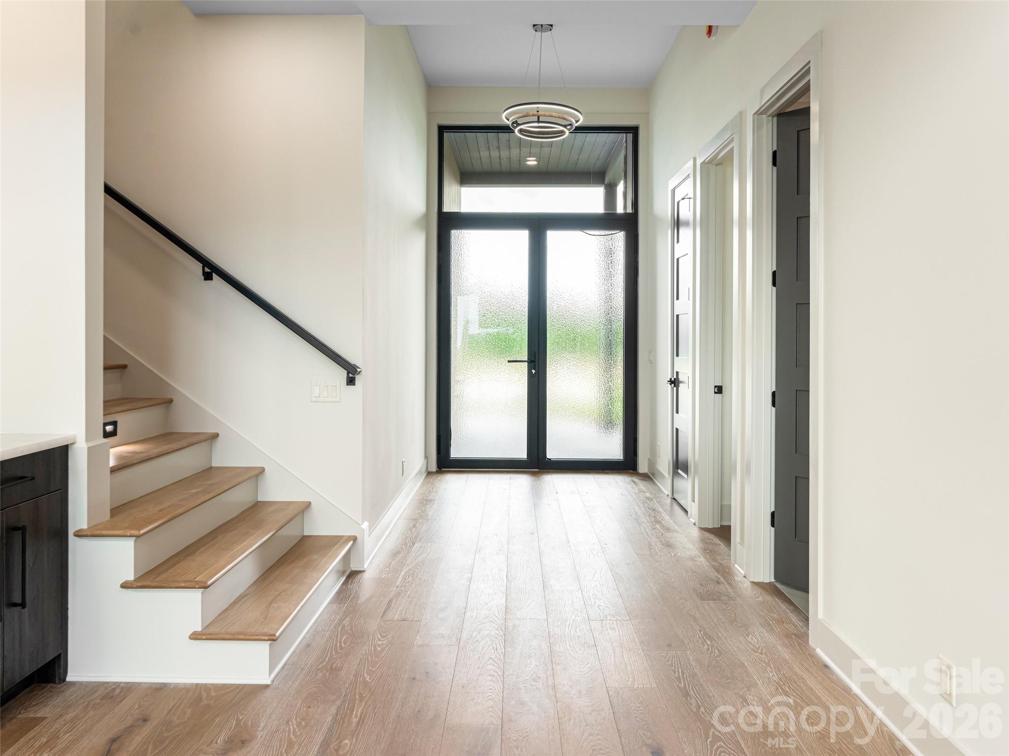 24 S Watchman Drive Hendersonville NC 28791