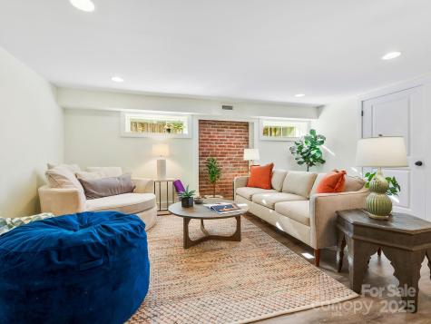 46 Belmont Avenue Asheville NC 28806