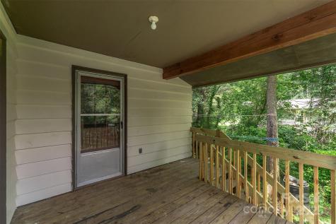 24 Arco Road Asheville NC 28805