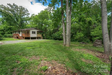 24 Arco Road Asheville NC 28805