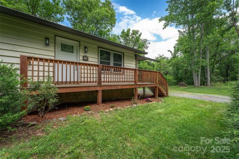 24 Arco Road Asheville NC 28805