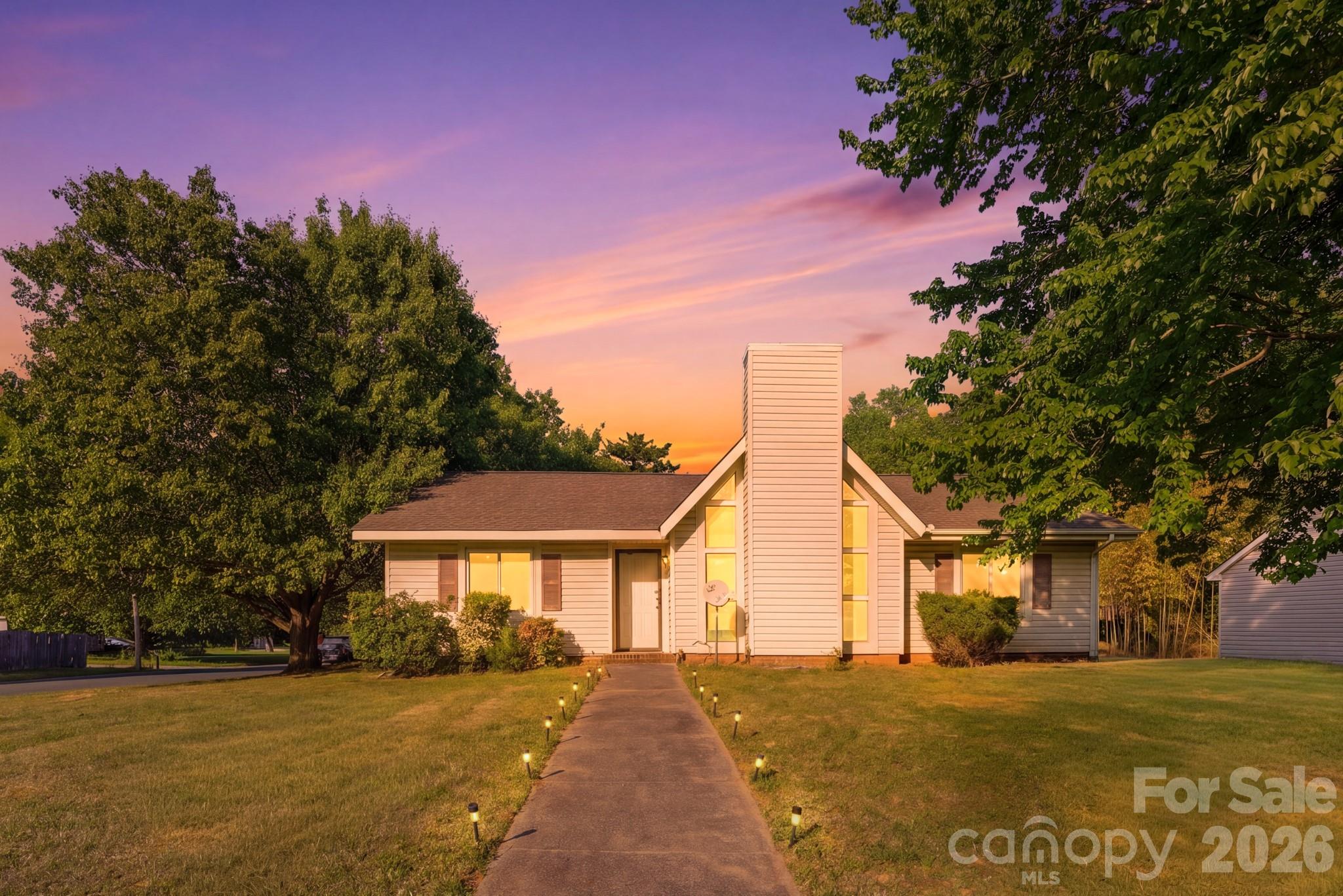 2530 Dion Avenue Charlotte NC 28212