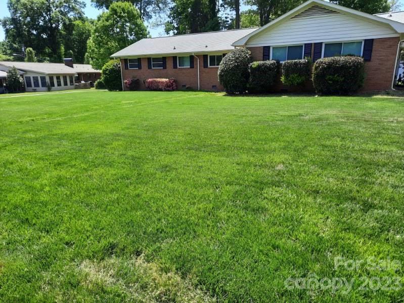 2410 Mary Ann Drive Charlotte NC 28214