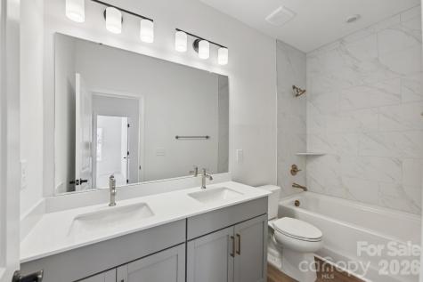 7418 Westrow Avenue Charlotte NC 28278
