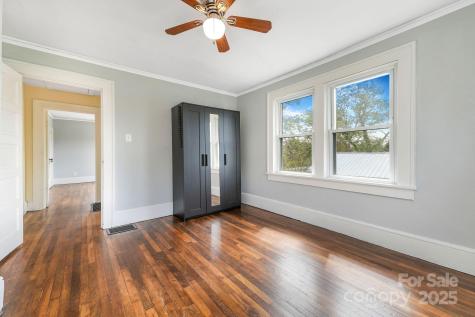 100 Bradley Street Asheville NC 28806