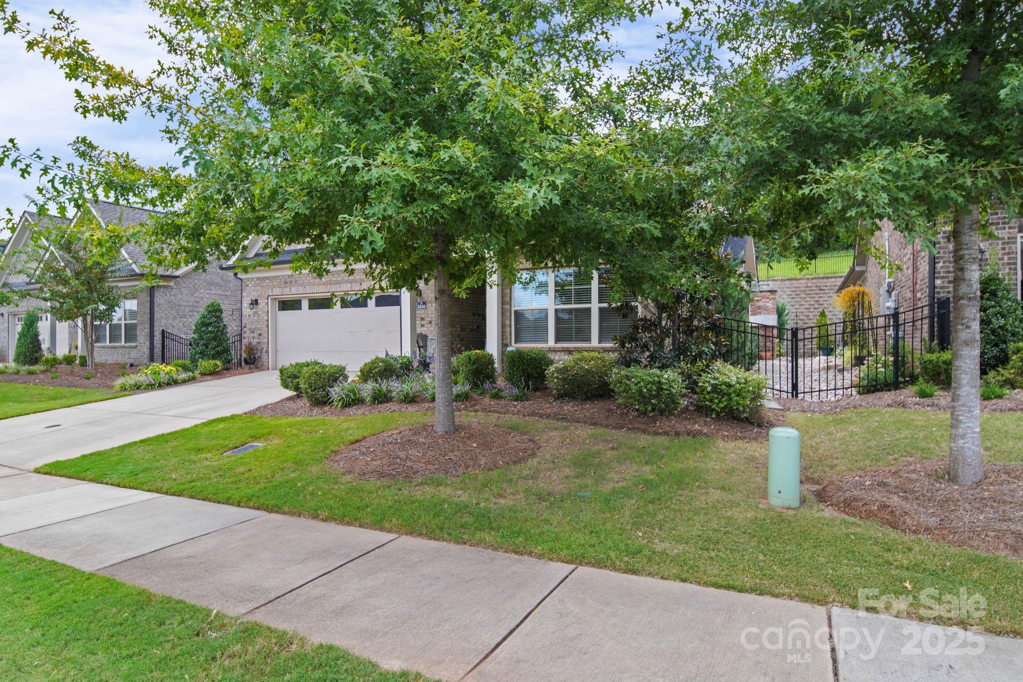 5256 Courtyard Lane Belmont NC 28012