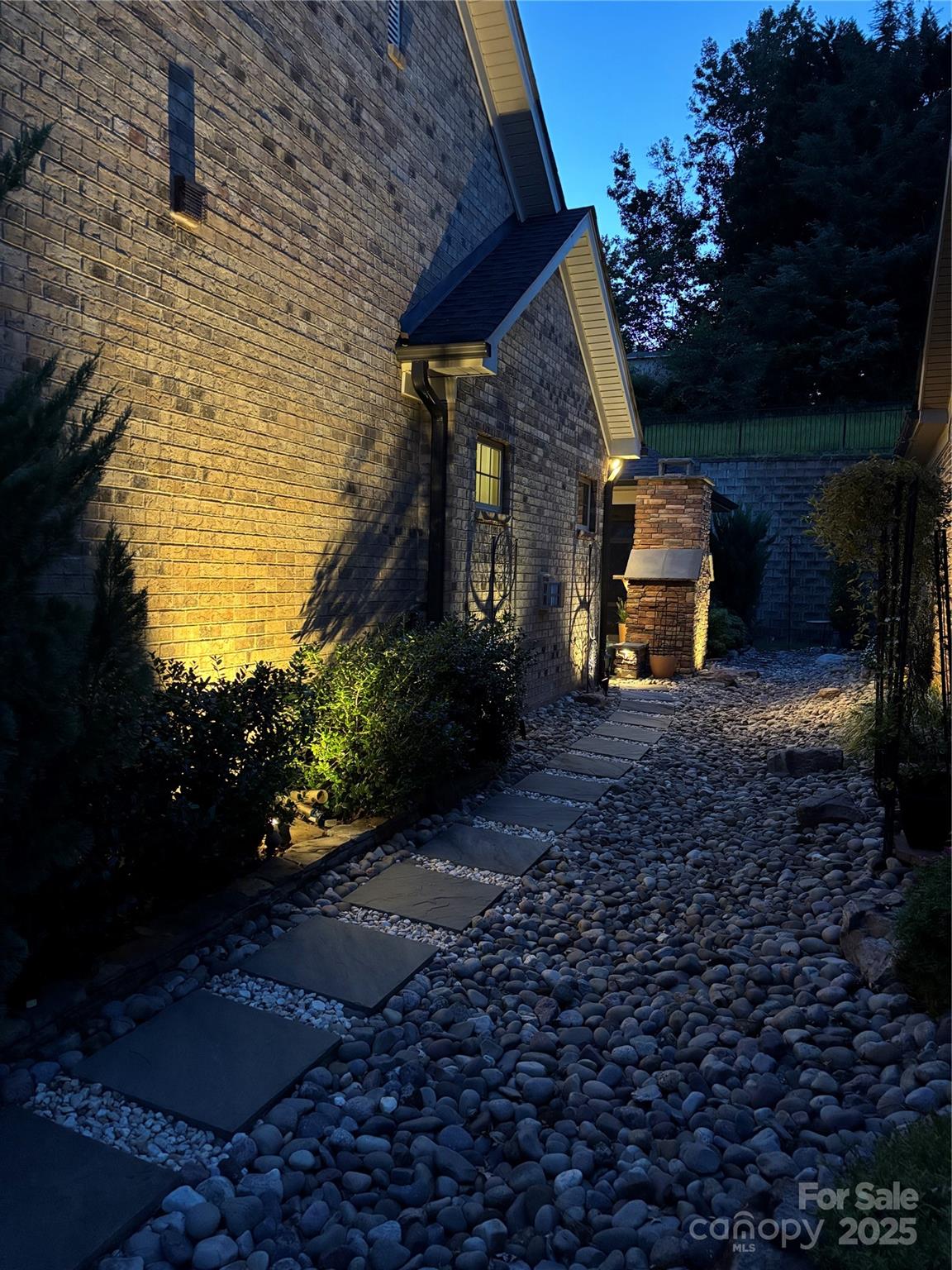 5256 Courtyard Lane Belmont NC 28012