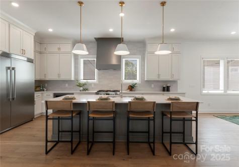 4211 Walker Road Charlotte NC 28211