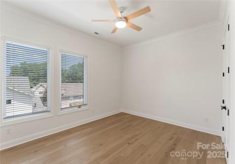 4211 Walker Road Charlotte NC 28211