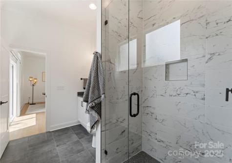 4211 Walker Road Charlotte NC 28211