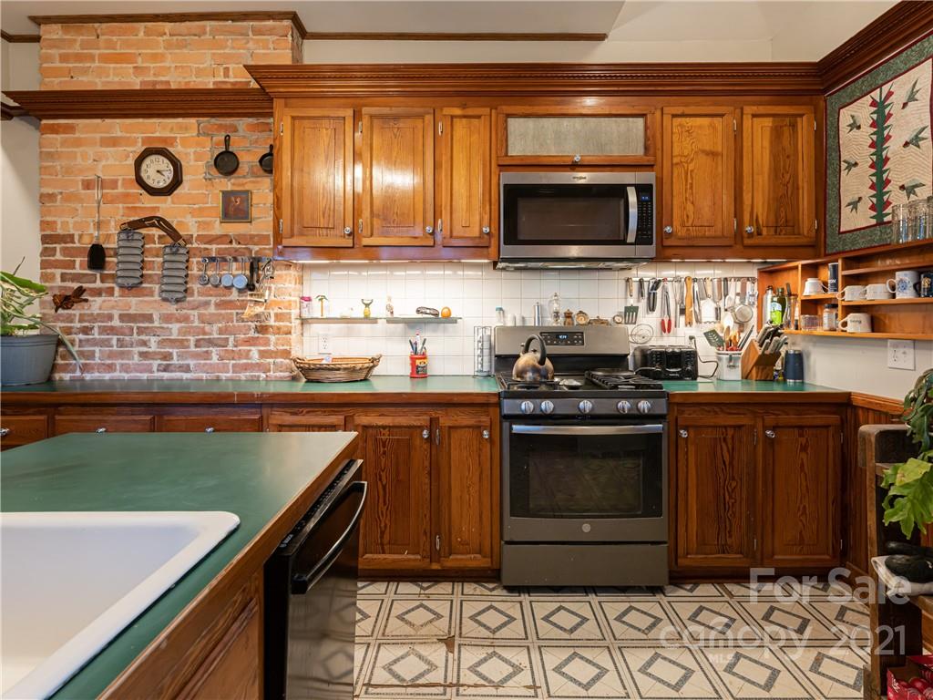 123 W Chestnut Street Asheville NC 28801