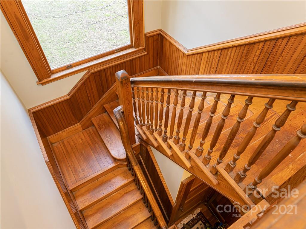 123 W Chestnut Street Asheville NC 28801