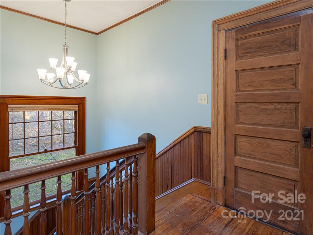 123 W Chestnut Street Asheville NC 28801