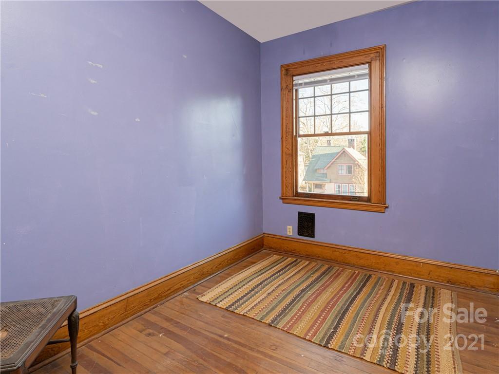 123 W Chestnut Street Asheville NC 28801