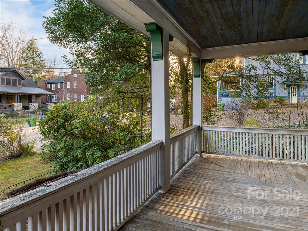 123 W Chestnut Street Asheville NC 28801