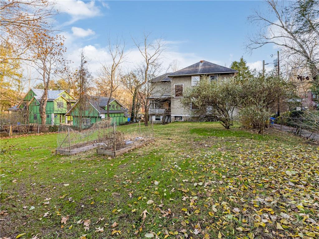 123 W Chestnut Street Asheville NC 28801
