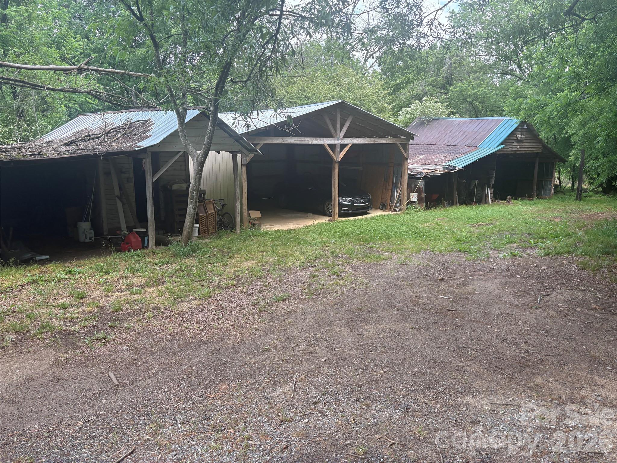 3880 Love Road Claremont NC 28610
