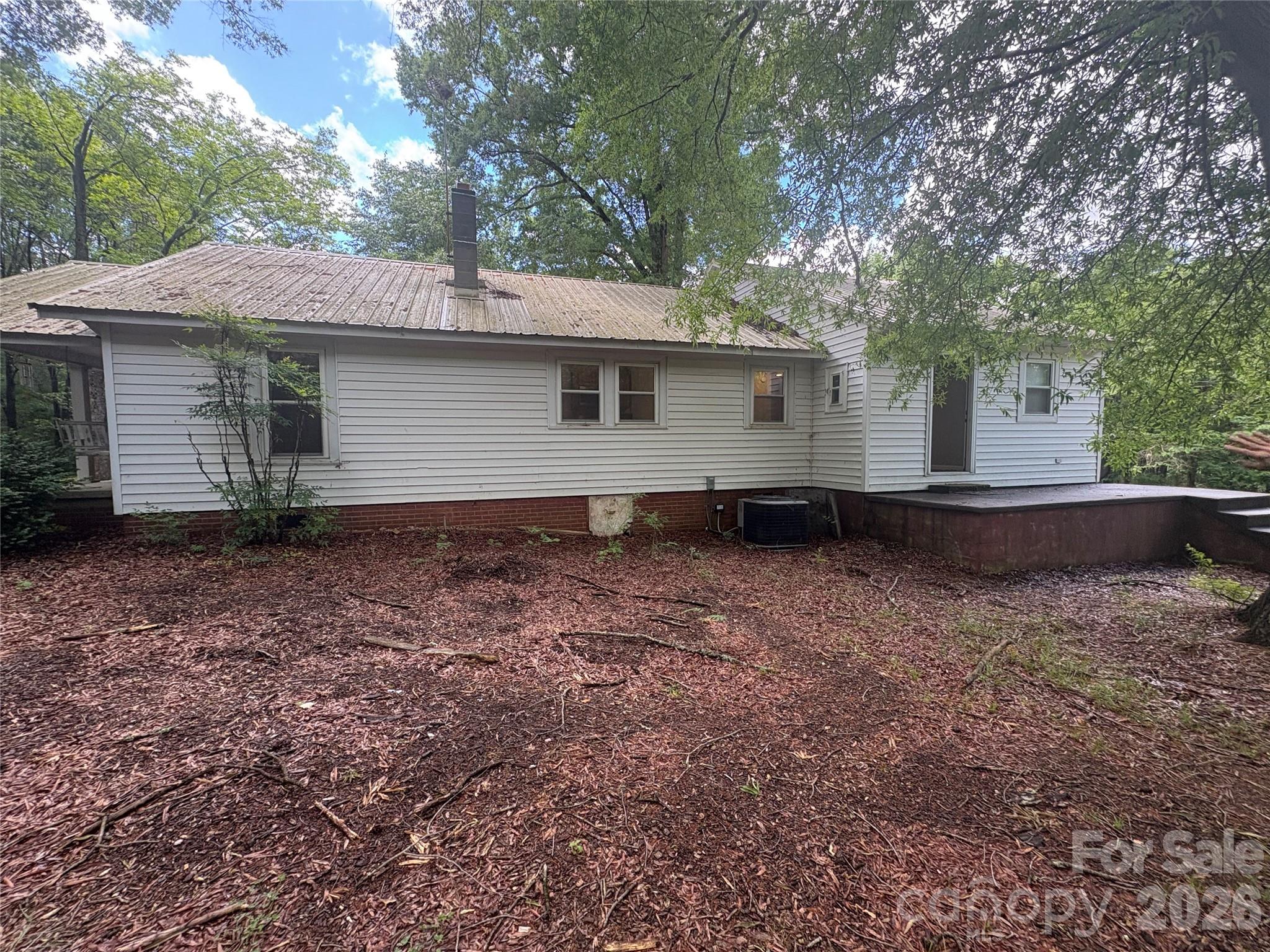 3880 Love Road Claremont NC 28610
