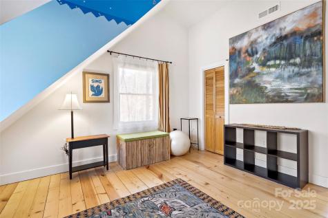 224 Fern Way Black Mountain NC 28711